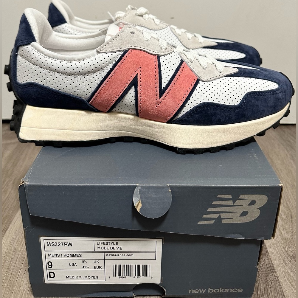 New Balance 327